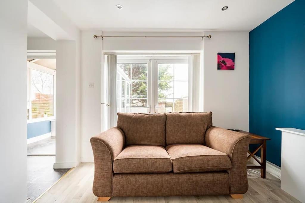 Lovely One Bedroom Flat. 贝尔法斯特 外观 照片